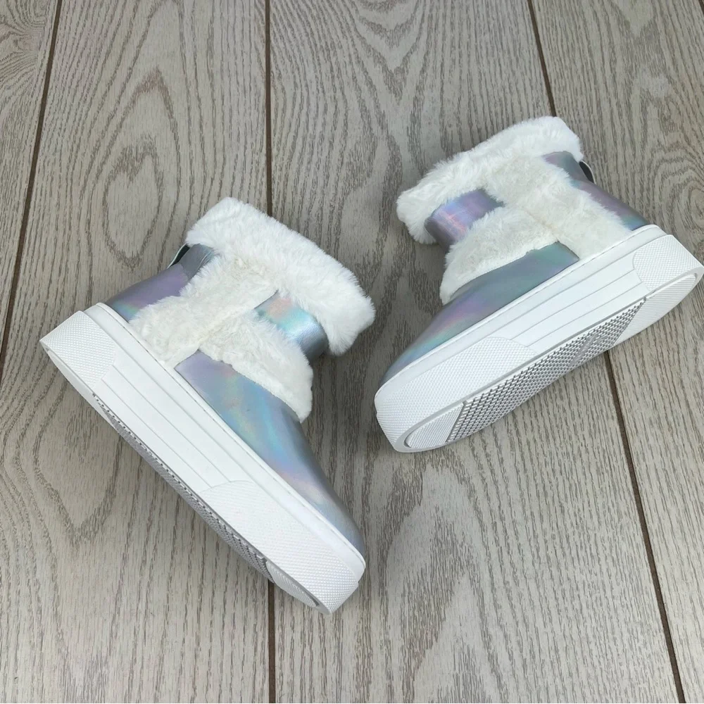 Steve Madden Girls Bunny Little Kid/Big Kid Boots Iridescent Silver $70